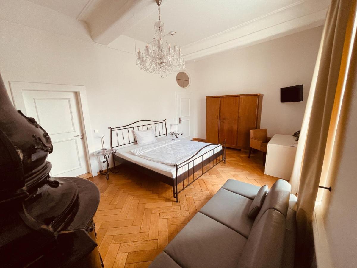 Schlossparkhotel Mariakirchen Arnstorf エクステリア 写真