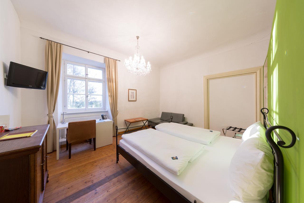 Schlossparkhotel Mariakirchen Arnstorf エクステリア 写真